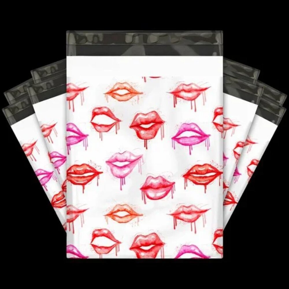 30 Poly Mailers/shipping Bags/ 30 Thank you Stickers - Lipstick pattern & white